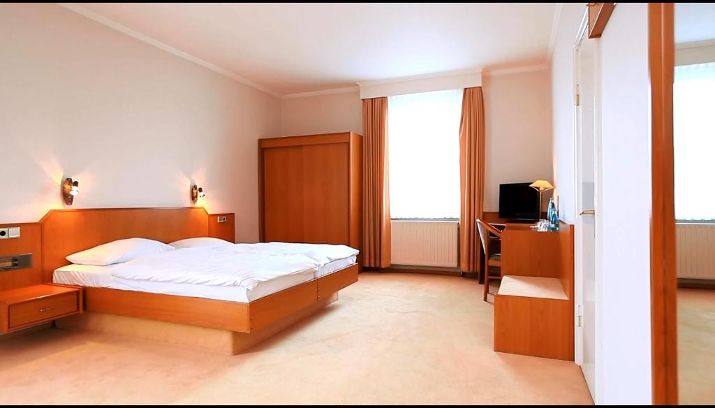Hotel Royal Elmshorn Værelse billede